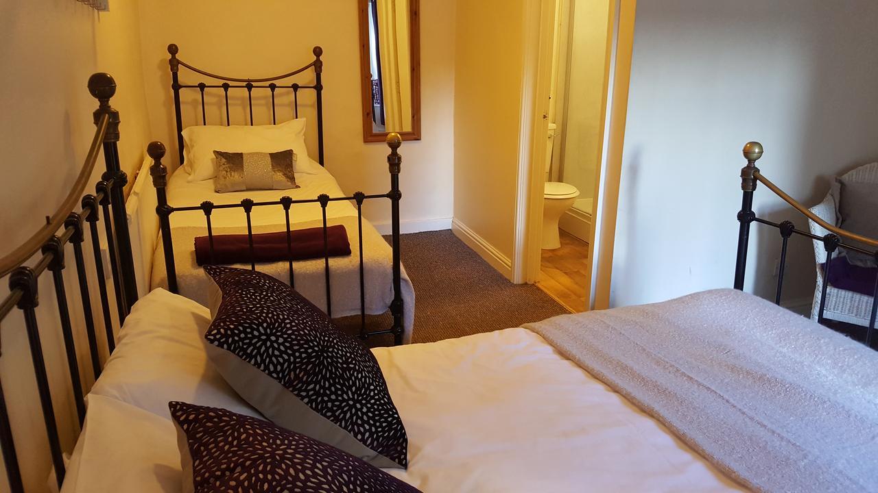 The Turf 3* Richmond (North Yorkshire)